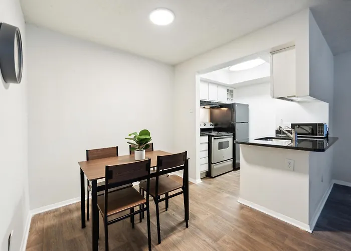 Northcliffe 404 I Fully Furnished 1 Bedroom 1bth Apartment