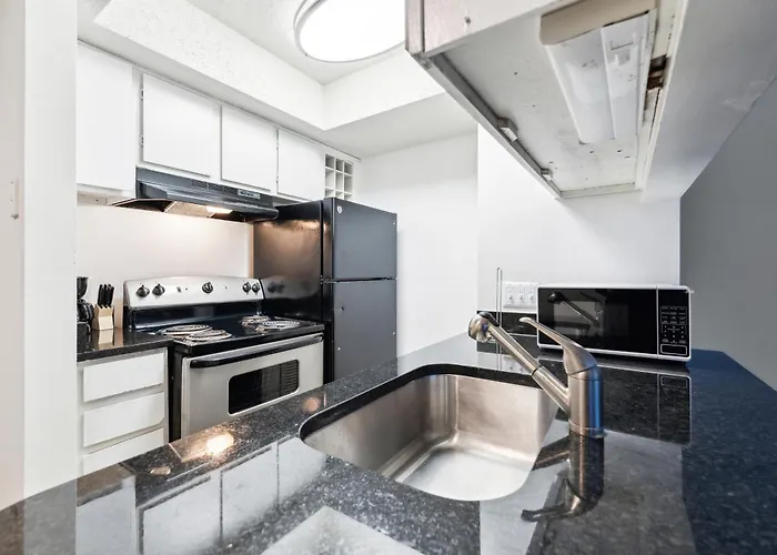 Apartment Northcliffe 404 I Fully Furnished 1 Bedroom 1bth