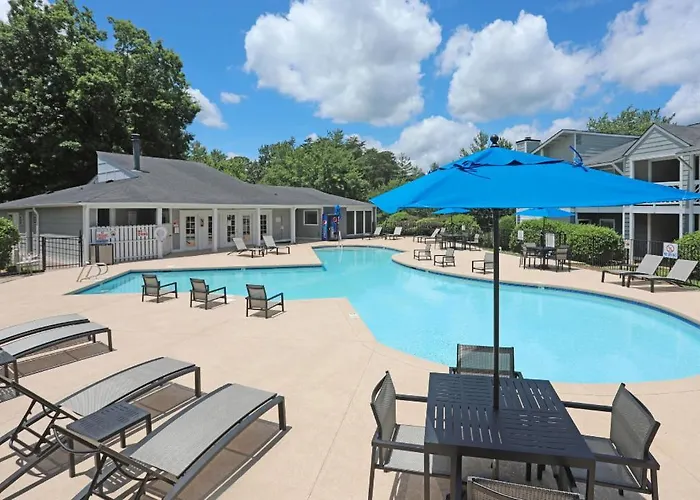 Northcliffe 404 I Fully Furnished 1 Bedroom 1bth *